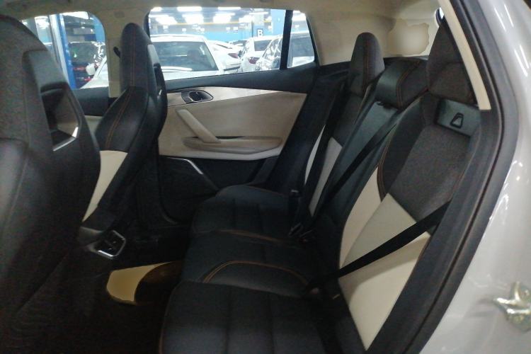 Used Lynk & Co 06 EM-P 2022 PHEV 84 km Range Pro Version
