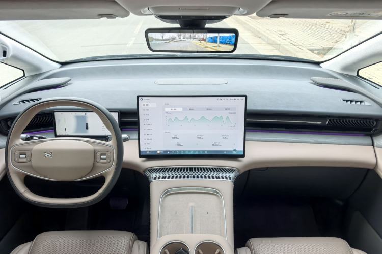 Used XPeng X9 2025 740 Ultra-Long Range Max

