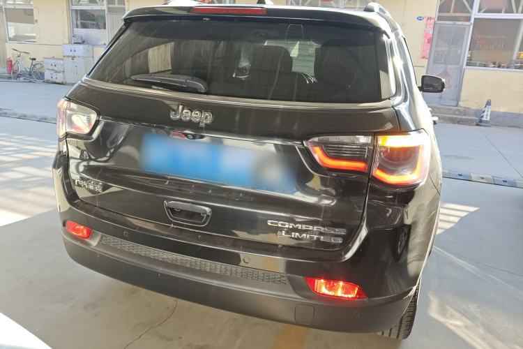 Used  Compass 2017 200T Automatic Prestige Edition
