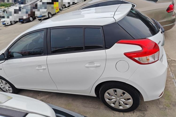 Used Toyota YARiS L 2015 1.5E Automatic Charm Edition
