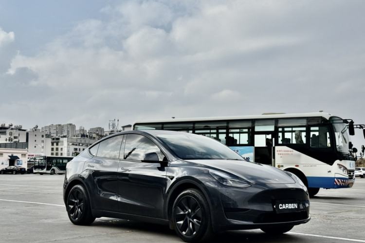 Used Tesla Model Y 2024 Rear-Wheel-Drive Version
