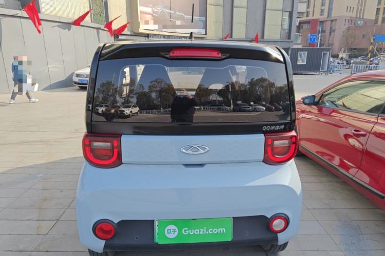 Used Chery QQ Ice Cream 2022 170km Sundae Phosphate Lithium-Ion