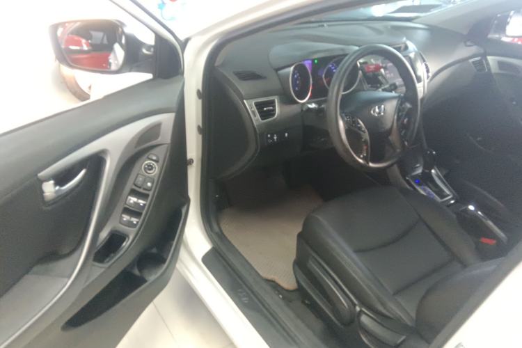 Used Hyundai Elantra 2016 1.6L Automatic Prestige Edition
