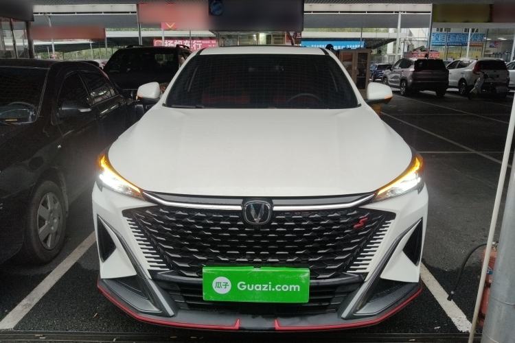 Used Oshan X5 PLUS 2023 Revised Version 1.5T DCT Navigation Edition
