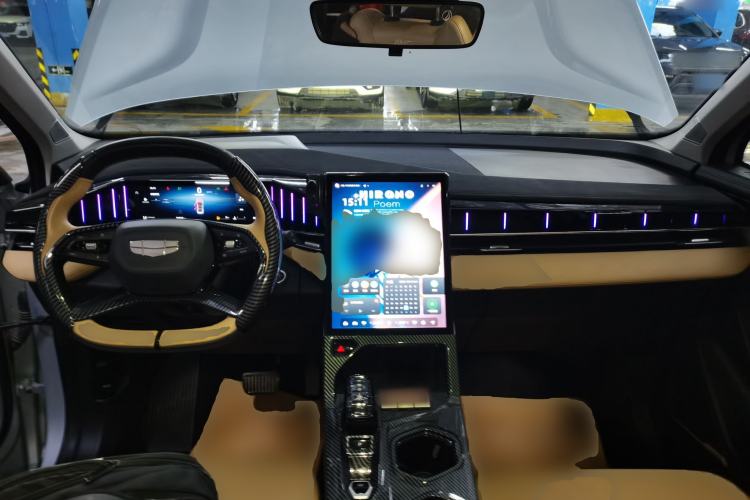 Used Geely Auto FX11 2023 1.5TD DCT Prestige Edition
