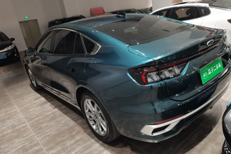 Used Ford Mondeo 2023 1.5T E-Hybrid Luxury Version
