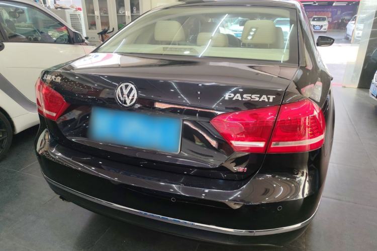 Used Volkswagen Passat 2014 1.8TSI DSG Prestige Navigation Edition
