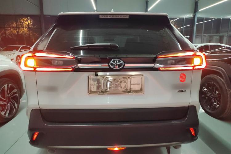 Used Toyota Wildlander 2022 2.0L CVT Two-Wheel Drive Leading Edition
