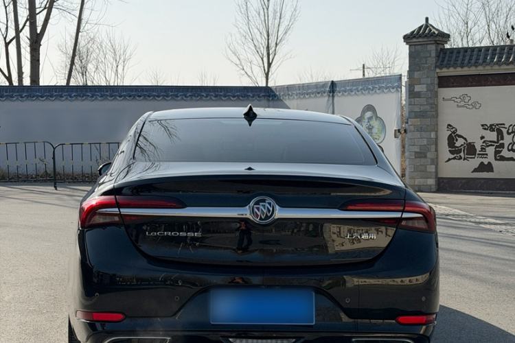 Used Buick LaCrosse 2022 Avenir Avia First Edition
