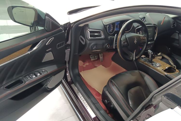 Used Maserati Ghibli 2019 3.0T Standard Version China VI
