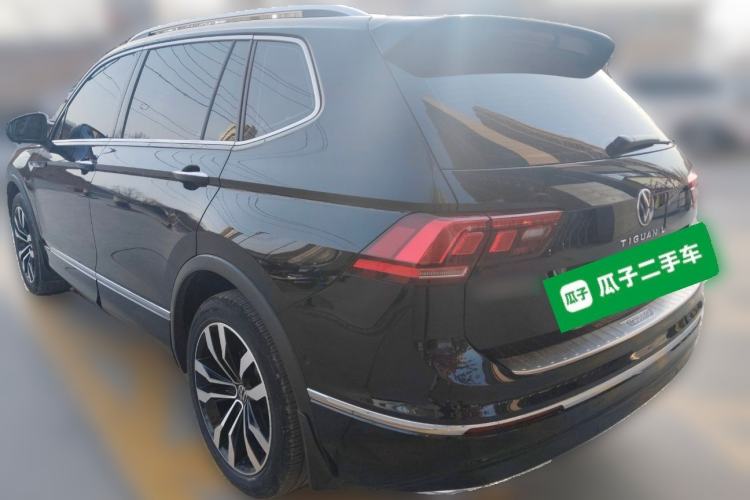 Used Volkswagen Tiguan L 2021 330TSI Automatic Two-Wheel Drive R-Line Enhanced Edition
