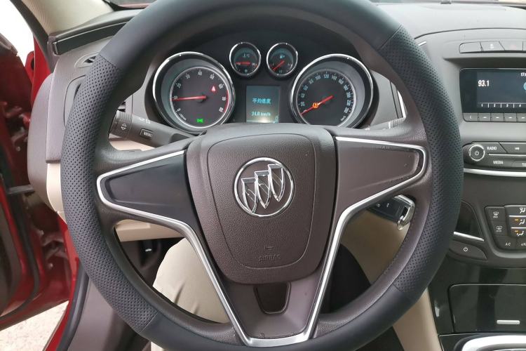 Used Buick Regal 2015 2.0L Leading Fashion Edition