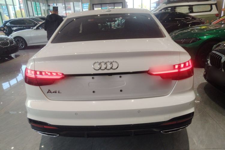 Used Audi A4L 2024 40 TFSI Luxury Dynamic Edition
