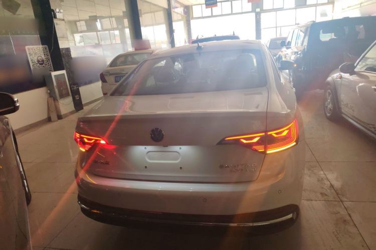 Used Volkswagen Sagitar 
