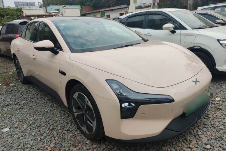Used XPeng MONA M03 2024 620 with Ultra-Long Range