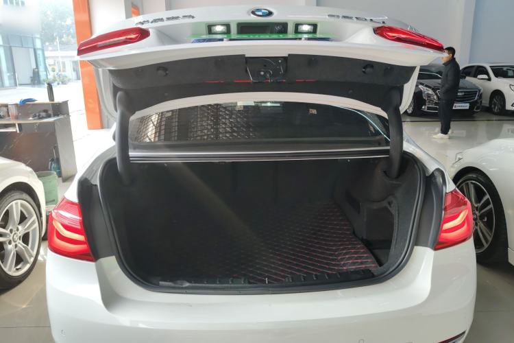 Used BMW 3 Series 2016 320Li Fashion Model
