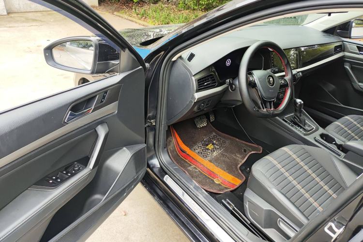 Used Volkswagen Lavida 2021 280TSI DSG Comfort Edition
