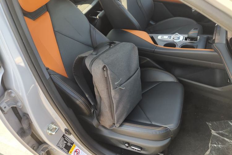 Used Changan UNI-V iDD 2023 Zhidian iDD 1.5T 113km Smart & Fun Version (Rapid Edition)
