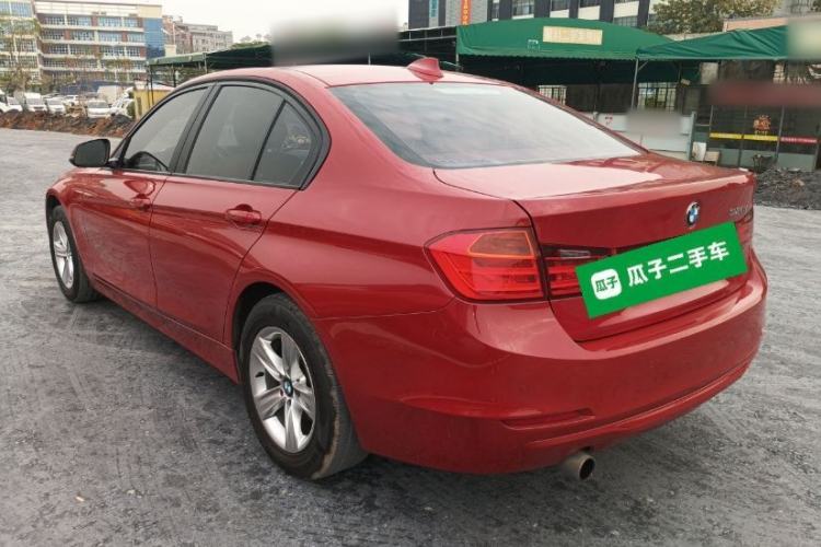 Used BMW 3 Series 2015 320i Luxury Line Stylish Edition
