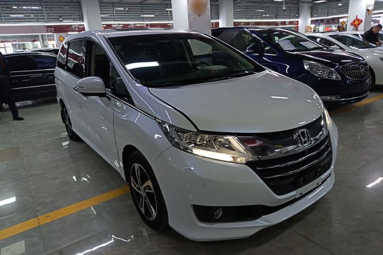 Used Honda Odyssey 2015 2.4L Supreme Edition
