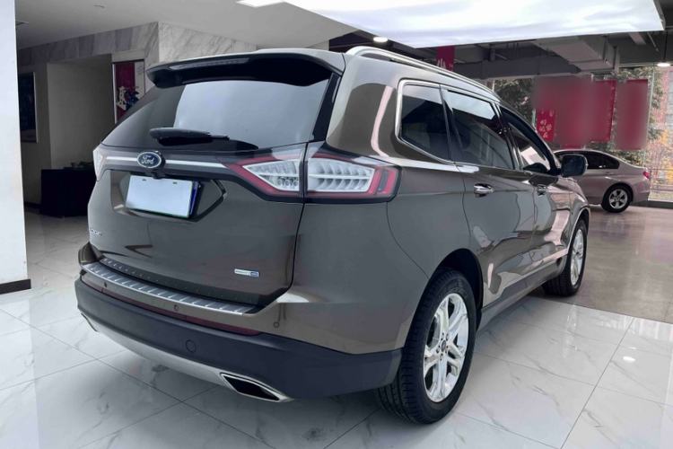 Used Ford Edge 2016 EcoBoost 245 Four-Wheel Drive Titanium Edition 7-Seater
