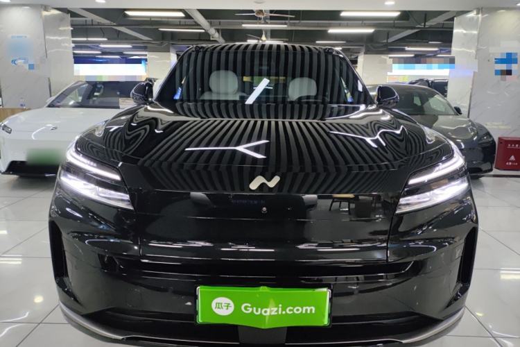 Used ONVO Luxeed L90 2025 Model—Max Six-Seater Version
