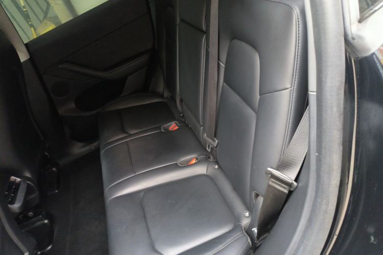 Used Tesla Model Y 2022 Rear-Wheel-Drive Version
