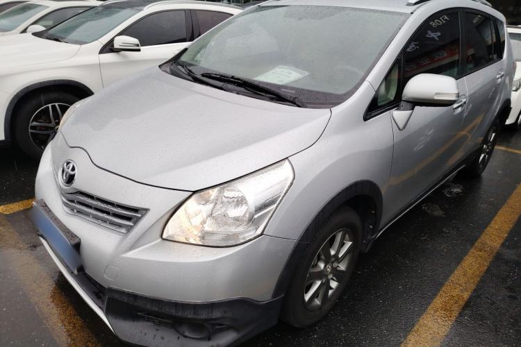 Used Toyota Verso 2015 180E CVT Crossover Edition
