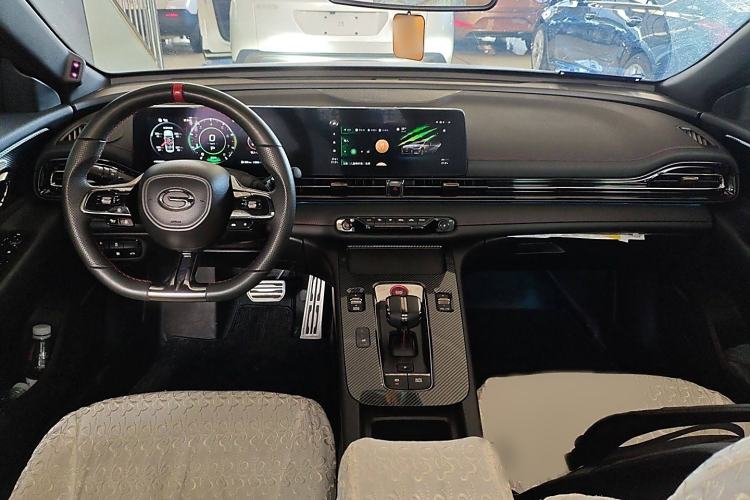 Used GAC Trumpchi EMPOW 2023 270T DCT J16 Version
