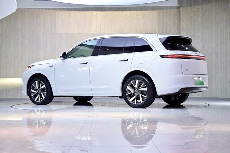 Used Li Auto L7 2023 Air model
