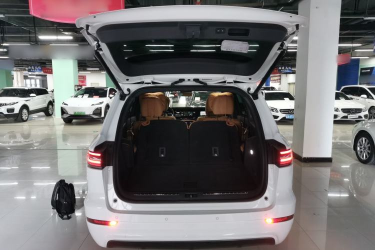 Used Li Auto ONE 2020 Extended-Range 6-Seater Version
