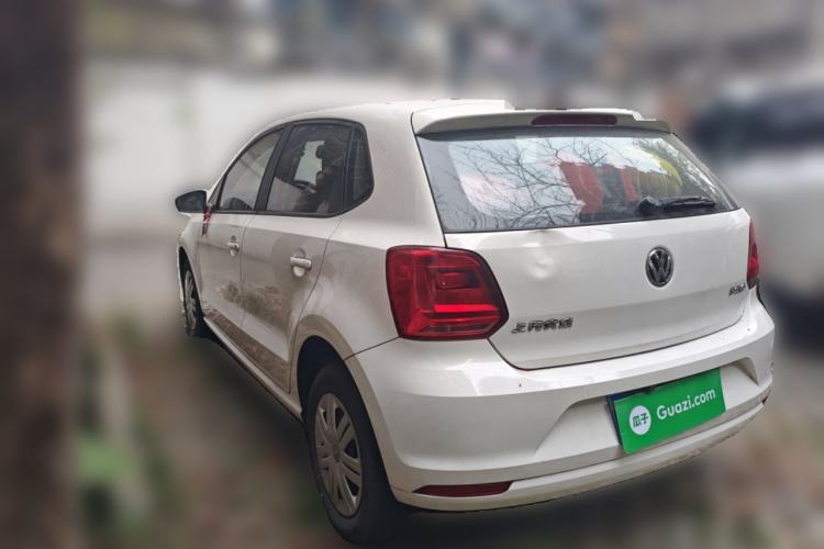 Used Volkswagen Polo 2016 1.4L Manual Fashion Model