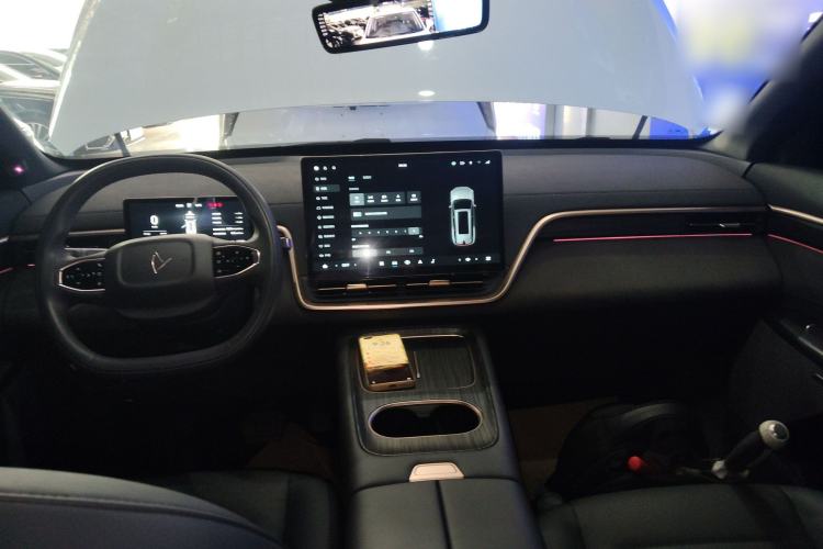 Used  eπ008 2024 210Max Range-Extended Version 6 Seats