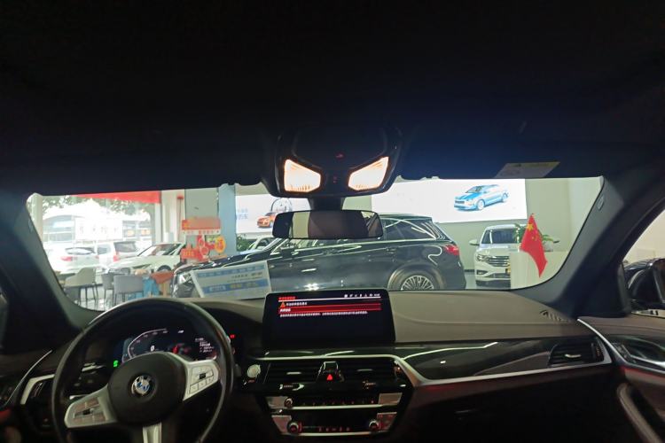 Used BMW 5 Series 2022 Second Facelift 525Li M Sport Package
