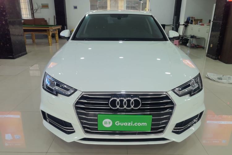 Used Audi A4L 2019 40 TFSI Ambition China VI
