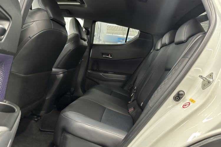 Used Toyota C-HR 2020 2.0L Leading Edition
