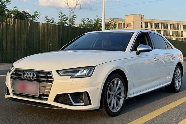 Used Audi A4L 2019 40 TFSI Fashion Version China V
