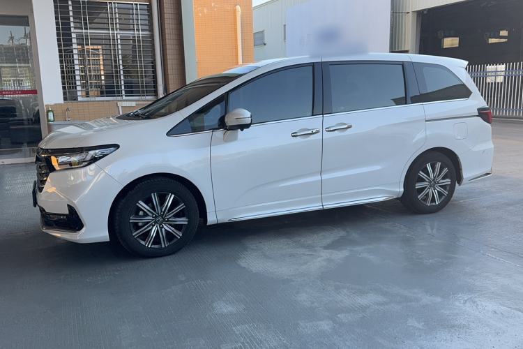 Used Honda Odyssey 2024 2.0L eHEV Sharp & Enjoy Edition
