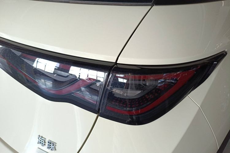 Used BYD Dolphin 2025 Smart Drive Version 420 km Freedom Edition
