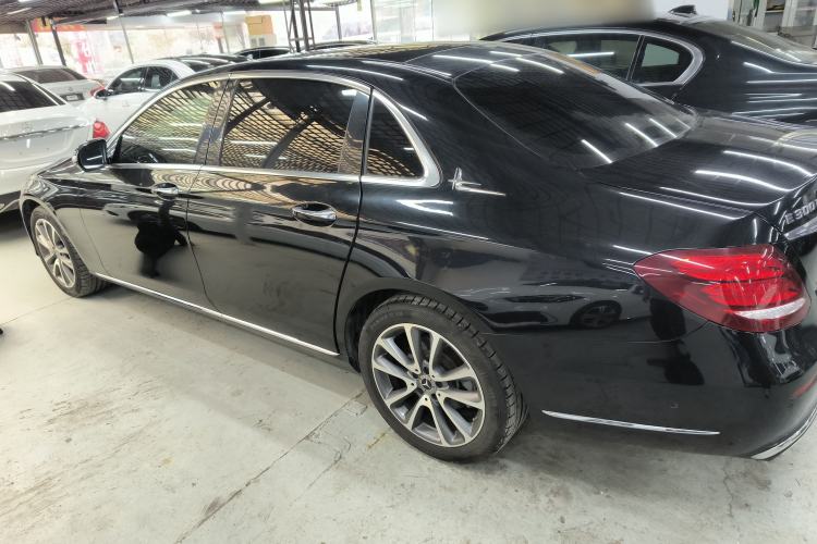 Used Mercedes-Benz E-Class 2019 Restyled E 300 L Luxury Edition

