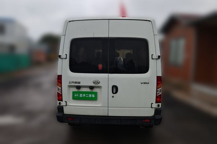 Used SAIC MAXUS Xintu V80 2019 2.5T Classic Edition 6-Speed Manual – Aoyuntong Short Wheelbase Mid-Height Design 5/6 Seats
