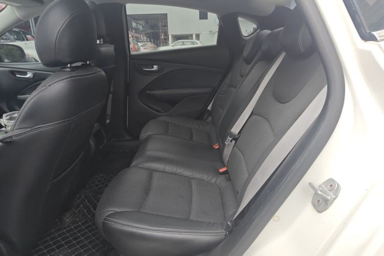 Used Fiat Viaggio 2012 1.4T Automatic Luxury Edition
