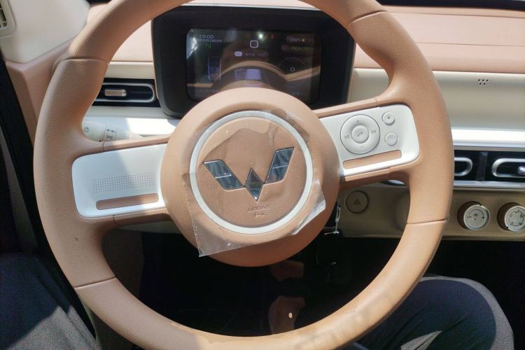 Used Wuling Hongguang MINIEV 2024 3rd Generation 215km Youth Edition
