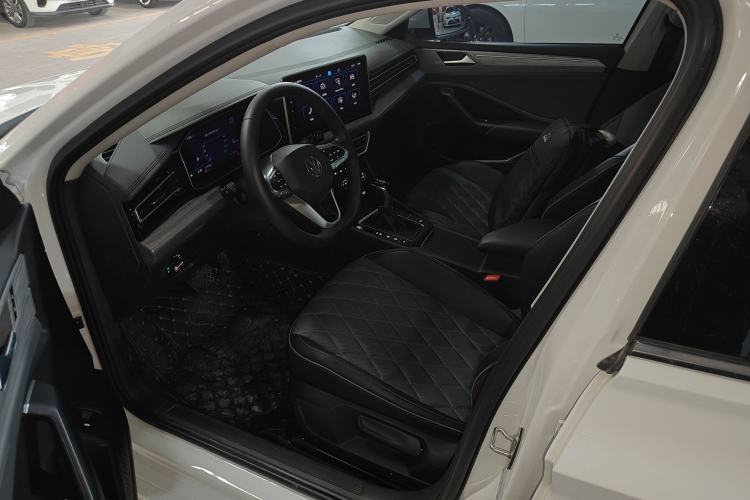 Used Volkswagen Sagitar 2023 300TSI DSG Excellence Edition