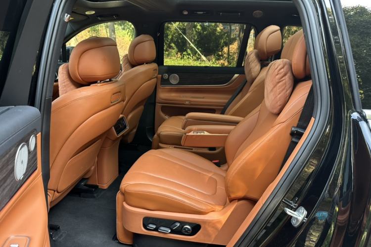 Used Hima AITO M9 2025 Extended-Range Ultra Version 52 kWh 6-Seater
