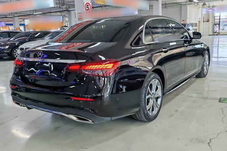 Used Mercedes-Benz E-Class 2022 Second Facelift E 300 L Sporty and Stylish Edition
