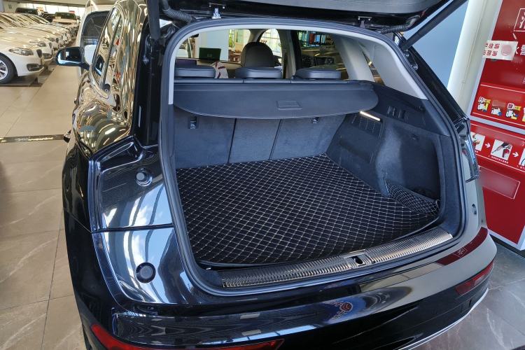 Used Audi Q5L 2020 Updated 40 TFSI Prestige Fashion Edition
