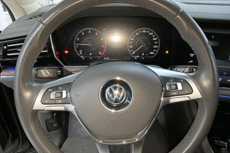 Used Volkswagen Touareg 2021 2.0 TSI Ruiyi Edition

