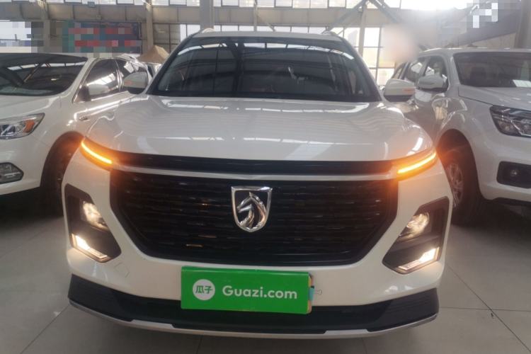 Used Baojun 530 2021 Global Car Anniversary Edition 1.5T CVT Prestige Connected Model 6 Seats
