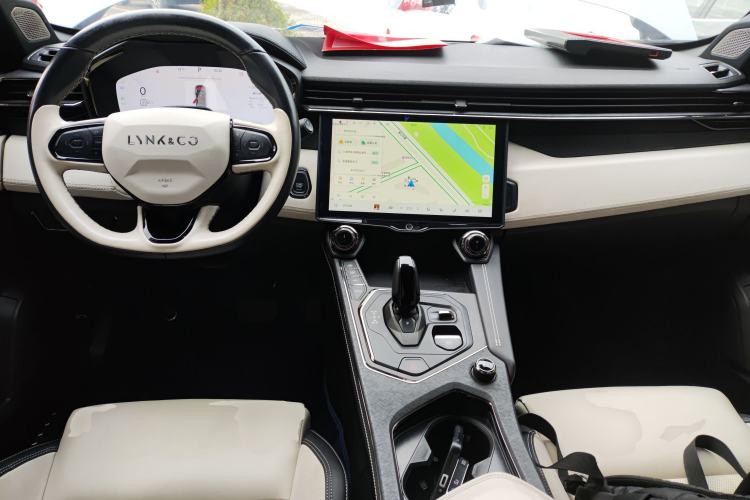 Used Lynk & Co 01 2023 1.5TD EM-F Dawn
